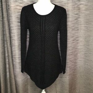 AGB BLACK SMALL LONG SLEEVED SWEATER